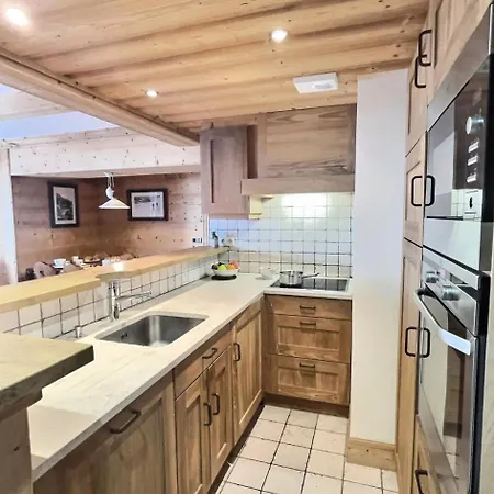 Aquila - Superbe 3 Pieces Pour 8 Personnes Situe A Val D'isere, Skis Aux Pieds Et A 500m Du Centre Du Village, Navette Mae-2544